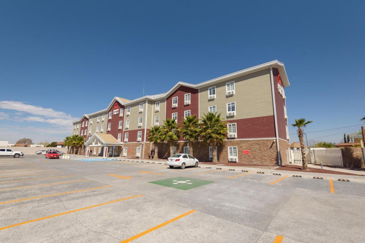 Extended Suites Coatzacoalcos Forum Exterior foto